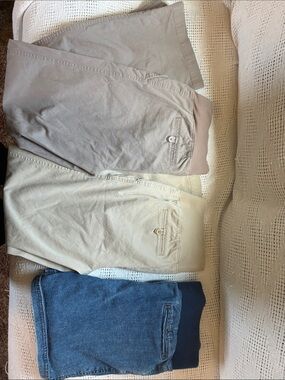 Maternity Bundle | 1 Khaki Pant, 1 Taupe Pant, 1 Denim Shorts - Sz Small